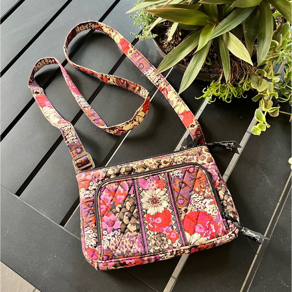 Vera Bradley crossbody purse